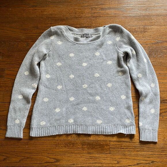 Marled Gray and White Polka Dot Sweater - Picture 1 of 8
